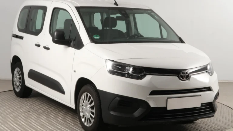 Toyota Proace City Verso, 2022