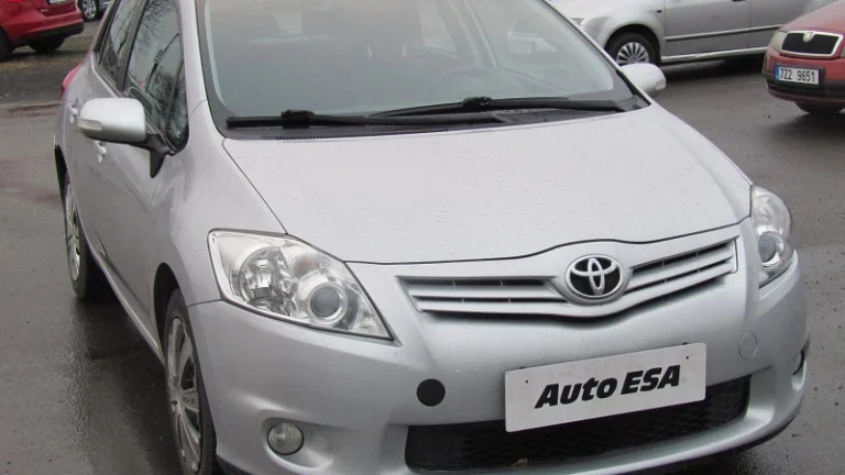 Toyota Auris 1.4 D-4D 