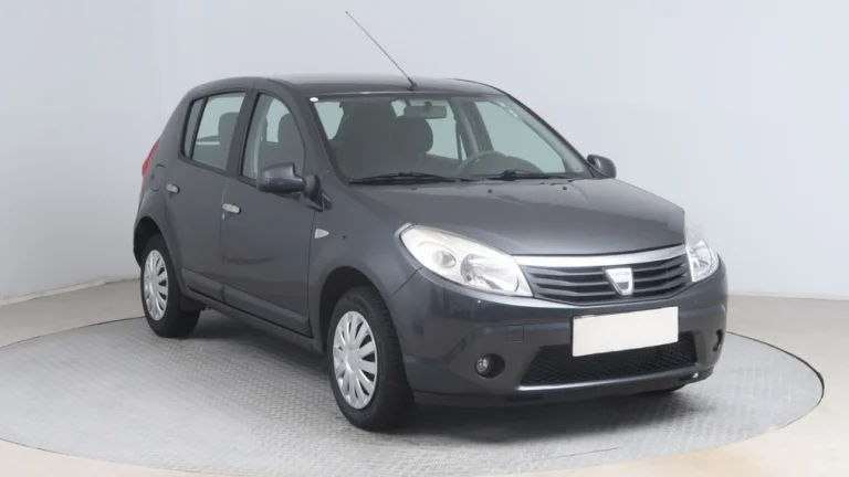 Dacia Sandero, 2011