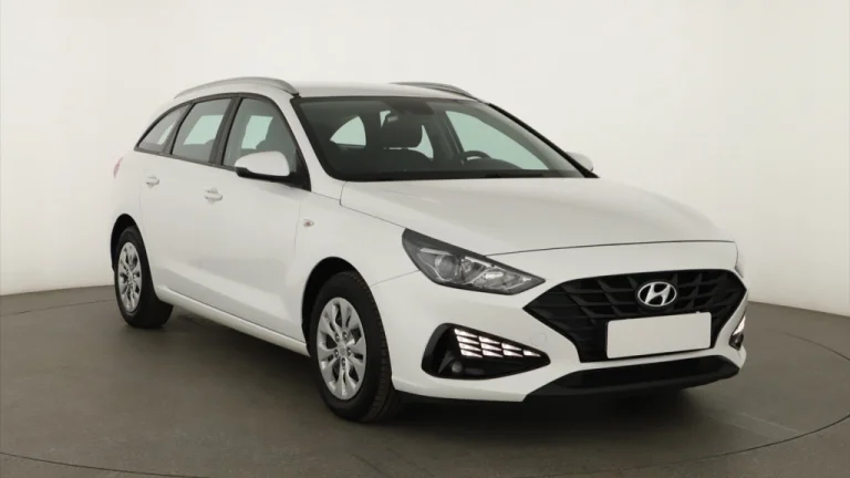 Hyundai i30, 2021