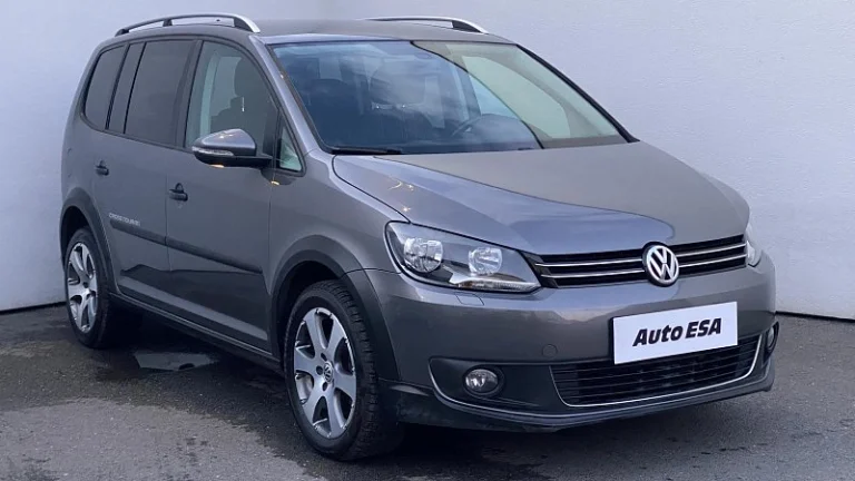 Volkswagen Touran 2.0 TDi CROSS