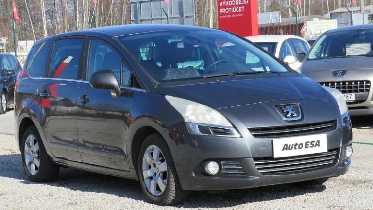Peugeot 5008 2.0 HDi 