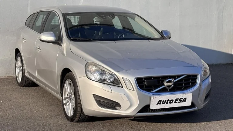 Volvo V60 2.4 D5 
