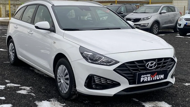 Hyundai I30 1.5i CVVT 