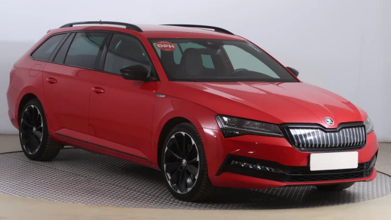 Škoda Superb, 2021