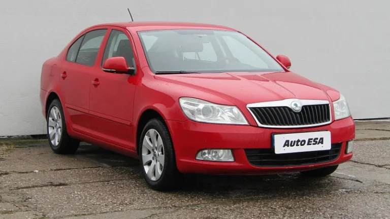 Škoda Octavia II 2.0TDi Elegance