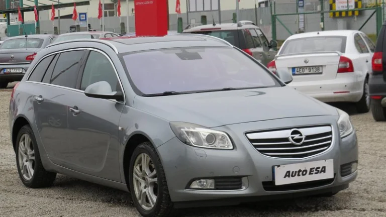 Opel Insignia 2.0 CDTi 