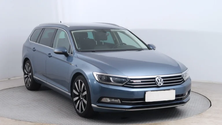 Volkswagen Passat, 2015
