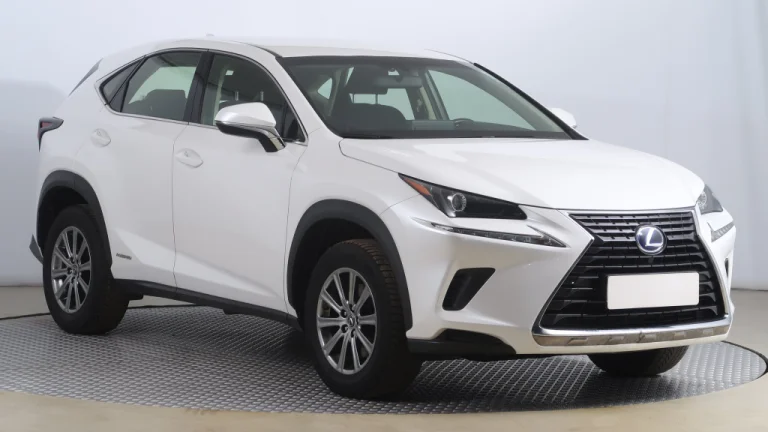 Lexus NX, 2018