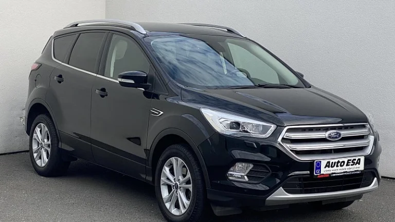 Ford Kuga 1.5EB Titanium