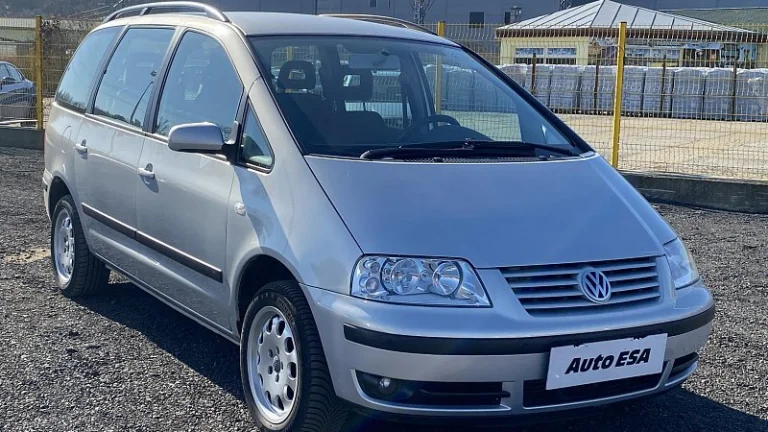 Volkswagen Sharan 1.8T 
