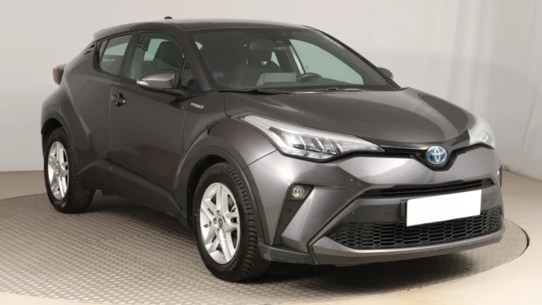 Toyota C-HR, 2021