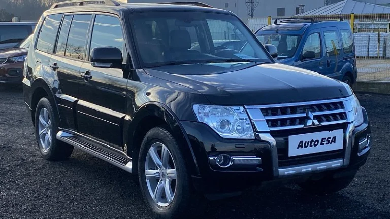 Mitsubishi Pajero 3.2Di-D Instyle