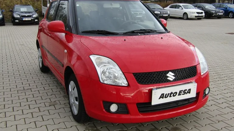 Suzuki Swift 1.3 i 