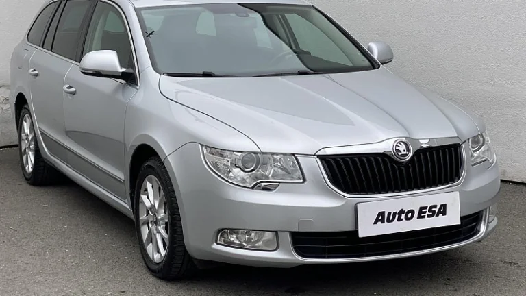 Škoda Superb II 2.0 TDi Elegance