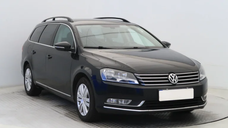 Volkswagen Passat, 2013
