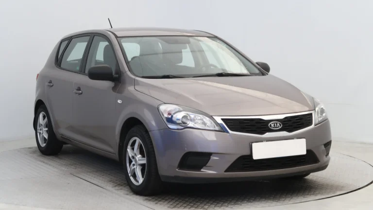 Kia Ceed, 2011