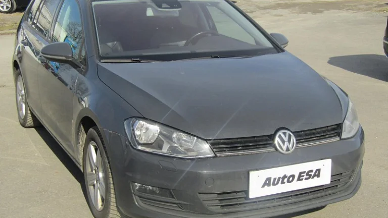 Volkswagen Golf 2.0TDi 
