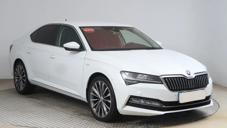 Škoda Superb, 2021