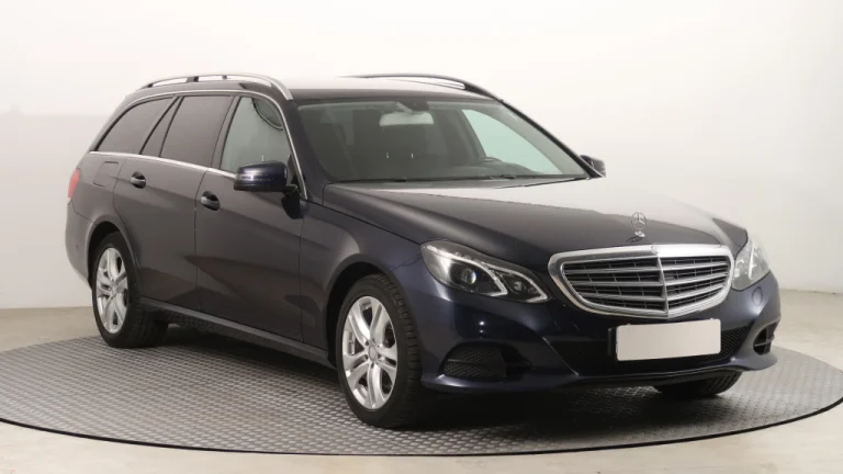 Mercedes-Benz E 250 BlueTEC 4MATIC, 2016