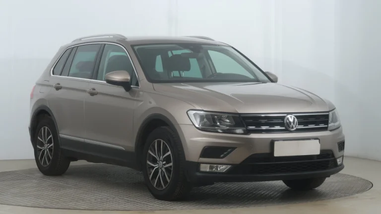 Volkswagen Tiguan, 2016