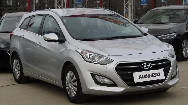 Hyundai I30 1.6 i 