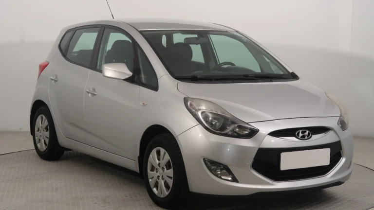 Hyundai ix20, 2012