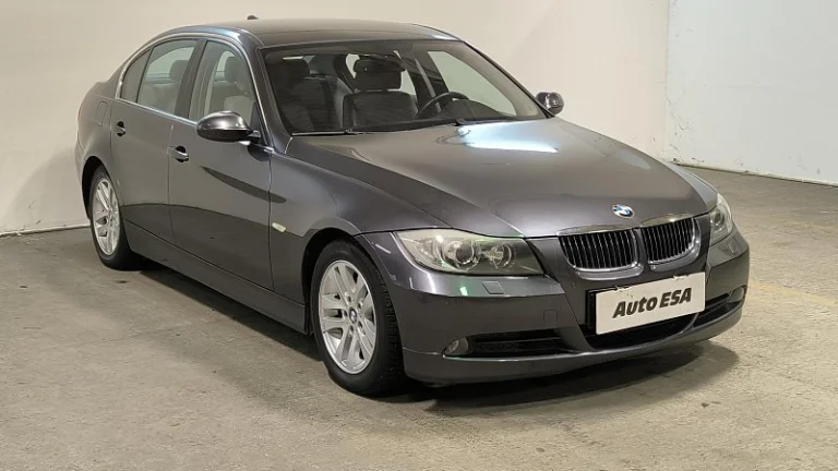 BMW Řada 3 2.5i 