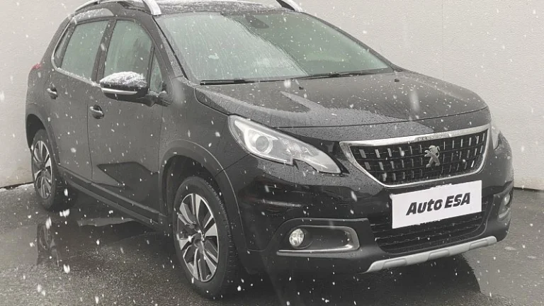 Peugeot 2008 1.2 PT Allure