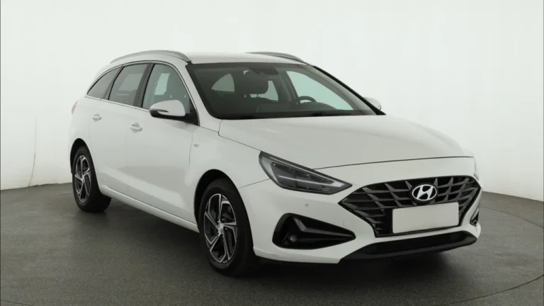 Hyundai i30, 2021