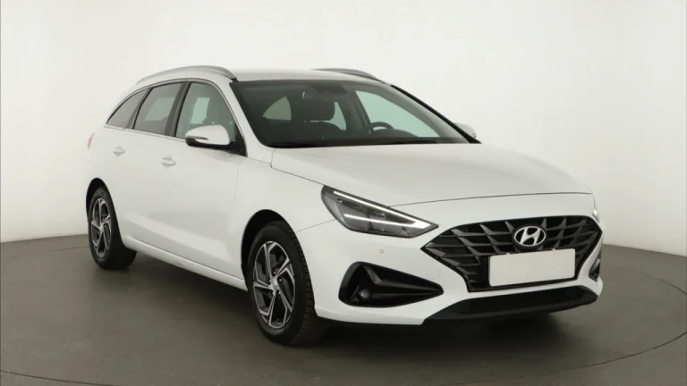 Hyundai i30, 2022