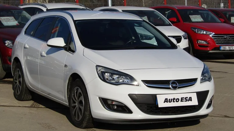 Opel Astra 1.6 CDTi 