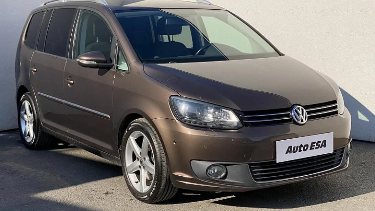 Volkswagen Touran 2.0 TDi Highline