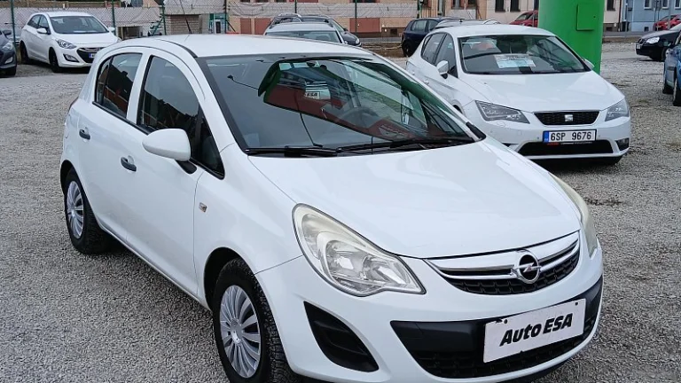 Opel Corsa 1.0i 