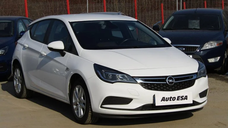 Opel Astra 1.6 CDTi 