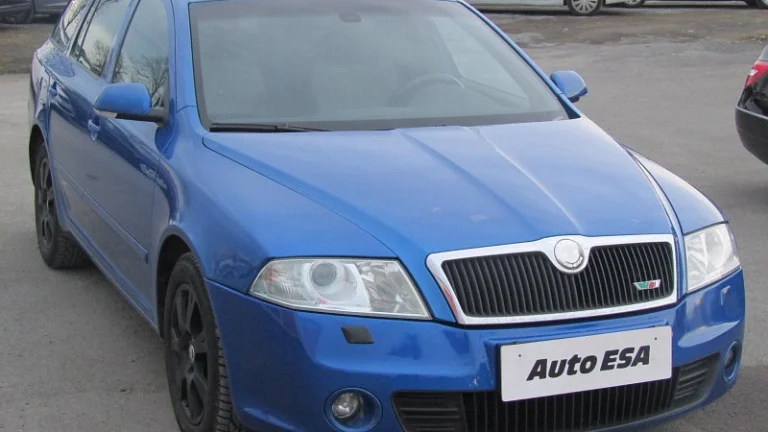 Škoda Octavia II 2.0FSi 
