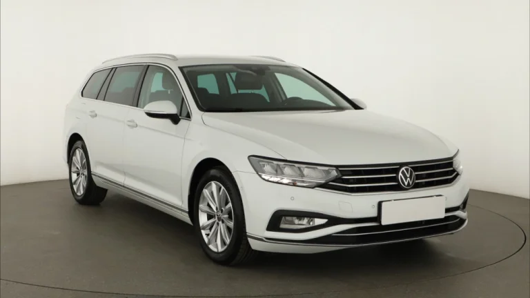 Volkswagen Passat, 2021