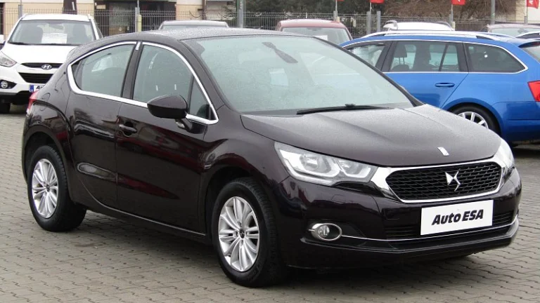 DS Automobiles DS4 1.2 PT 