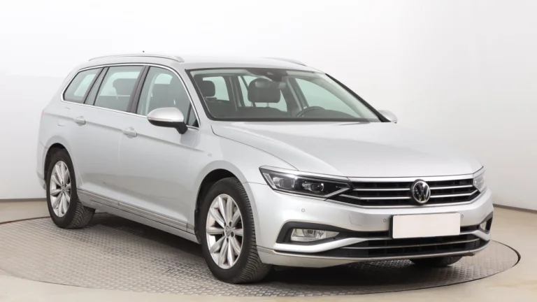 Volkswagen Passat, 2020