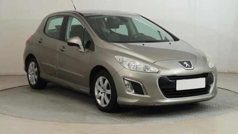 Peugeot 308, 2013