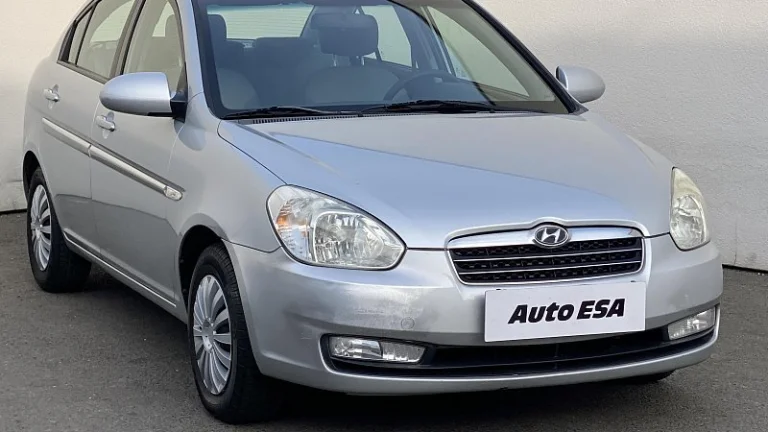 Hyundai Accent 1.4 i 
