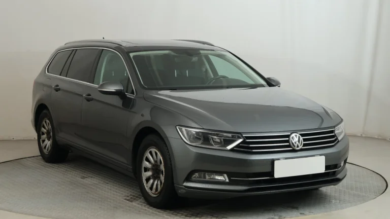 Volkswagen Passat, 2015