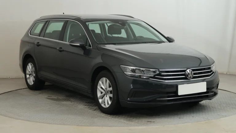 Volkswagen Passat, 2020
