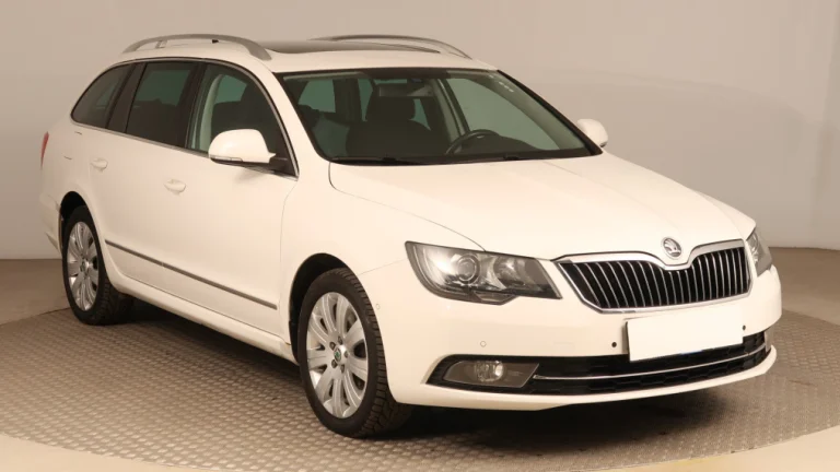 Škoda Superb, 2013
