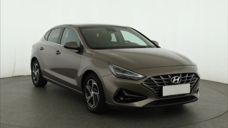 Hyundai i30 Fastback, 2021