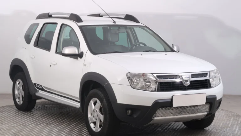 Dacia Duster, 2011