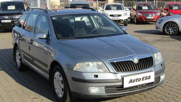 Škoda Octavia II 2.0 TDi Elegance