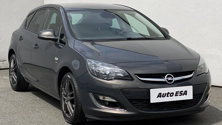 Opel Astra 1.4 T Active