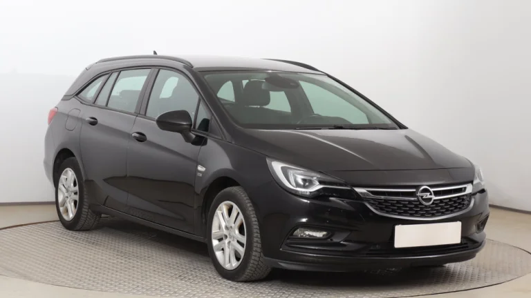 Opel Astra, 2019