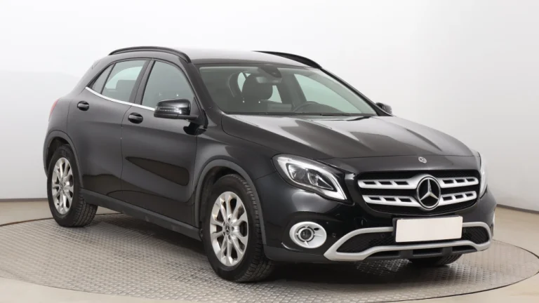 Mercedes-Benz GLA 180, 2018